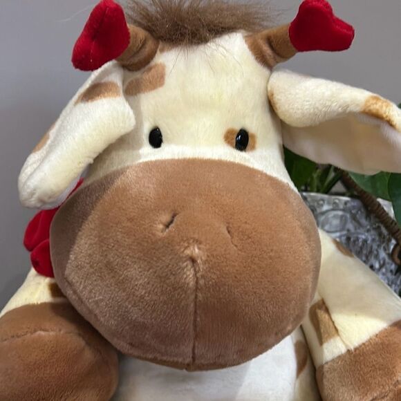Geramy Russ Plush Giraffe Stuffed Animal Hearts - Picture 2 of 6